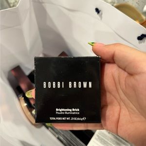 Bobbi brown brightening brick in coral